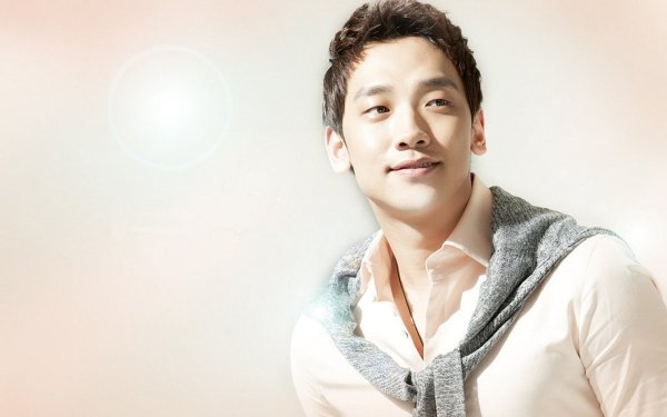 Rain (비) has excelled as both a singer and an actor, and has gained a strong fanbase in America.